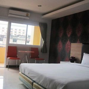 Orange Grand Hotel
